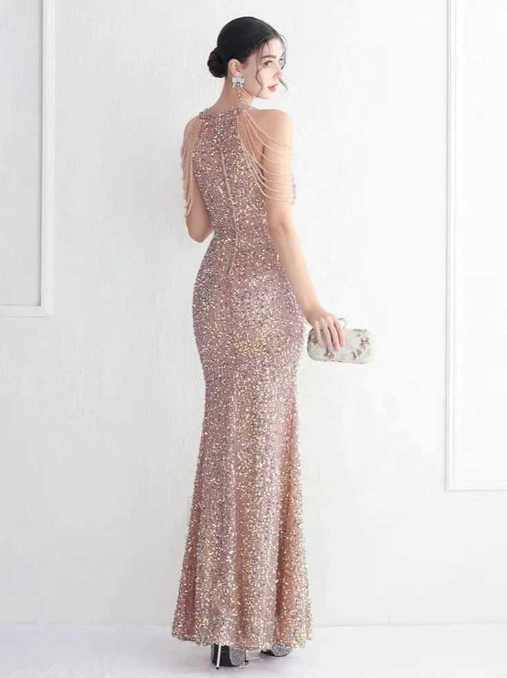 Odalis - Sukienka cekinowa długa z koralikami beżowa Flitrové šaty